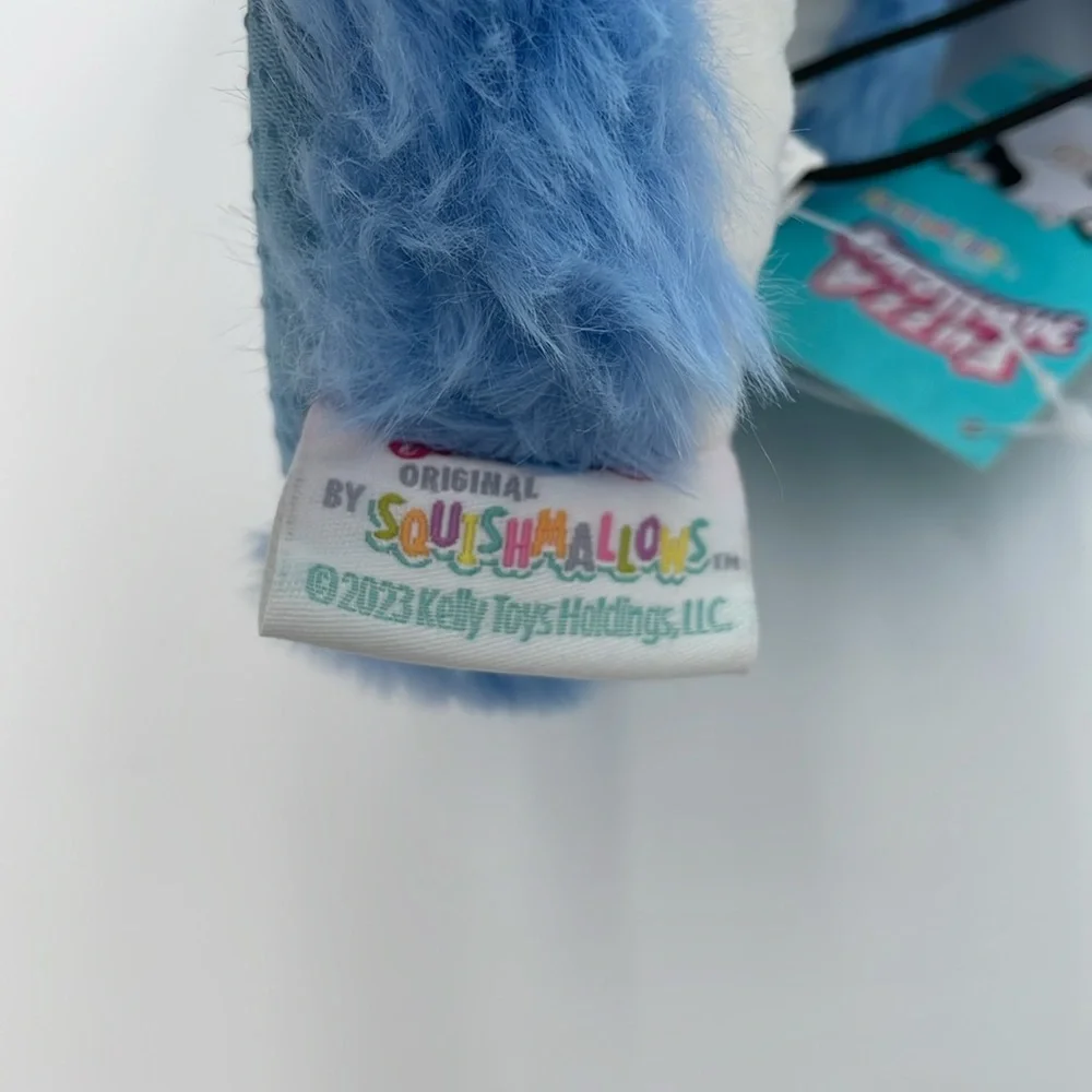 Squishmallows Slippers Jazwares FuzzAMallows Harvey Walrus Slippers - Girls 9-10